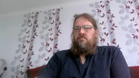 ask me online show from 10/11/25, 08:02