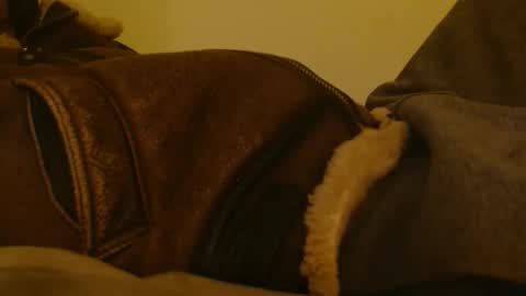 Slater online show from 03/09/26, 05:44