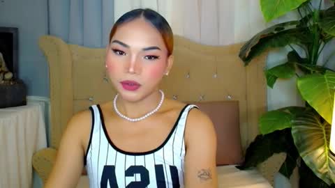 Snapshot of metawinathan chatting on 09/13/25, 11:10 myka online show from 09/13/25, 11:10