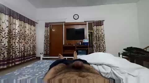 Snapshot of meth199387 chatting on 03/01/26, 12:18 meth93 online show from 03/01/26, 12:18