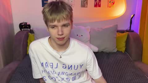 Arthur online show from 03/17/26, 09:51