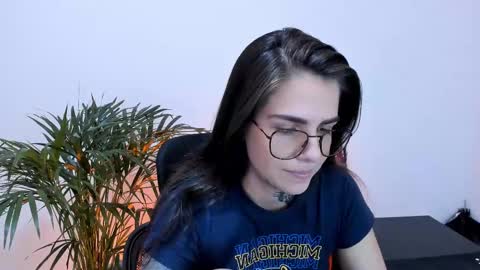 Meurif online show from 02/22/25, 07:36