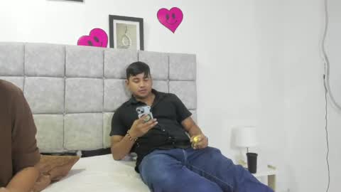 Snapshot of mevagom chatting on 05/02/26, 12:48 mevagom online show from 05/02/26, 12:48