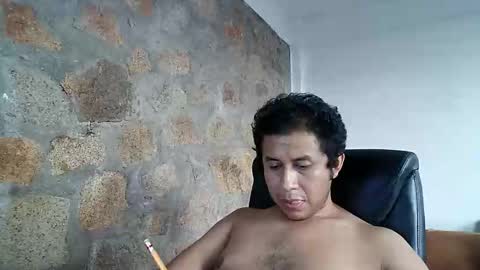 Snapshot of mexatre chatting on 05/28/26, 12:19 mexatre online show from 05/28/26, 12:19