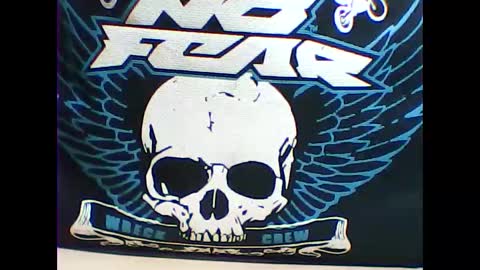 Snapshot of mexianthehawk chatting on 12/28/24, 11:41 mexianthehawk online show from 12/28/24, 11:41