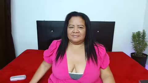 mhia1972 online show from 01/05/25, 08:21