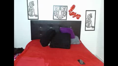 mhia1972 online show from 10/19/25, 05:35