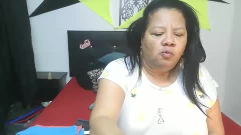 Snapshot of mhia1972 chatting on 02/22/26, 01:53 mhia1972 online show from 02/22/26, 01:53