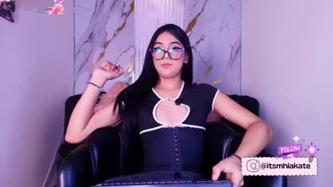 Snapshot of mhia_kate chatting on 07/03/26, 12:11 Mhia Kate online show from 07/03/26, 12:11