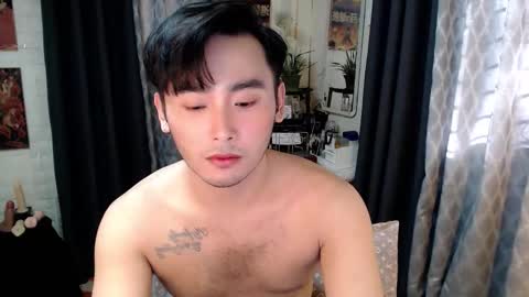 Mhikael online show from 09/16/25, 07:53