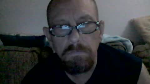 Snapshot of mhitch924 chatting on 06/14/26, 02:24 mhitch924 online show from 06/14/26, 02:24