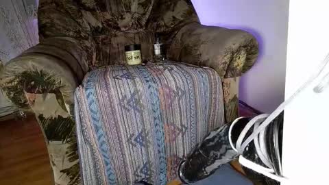 ViBardii online show from 11/28/25, 07:05