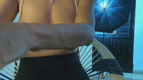 Mulata Spencer online show from 11/10/25, 05:39