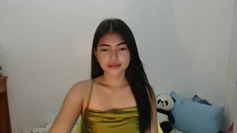 mia online show from 02/12/25, 05:05