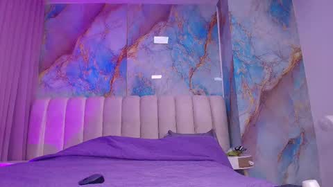 Emi online show from 03/18/26, 07:17