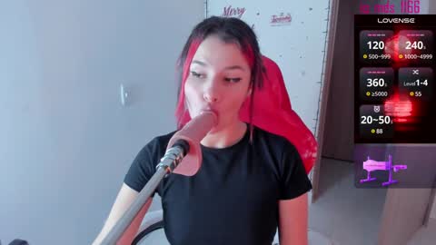 Mia adams  online show from 12/17/24, 01:07