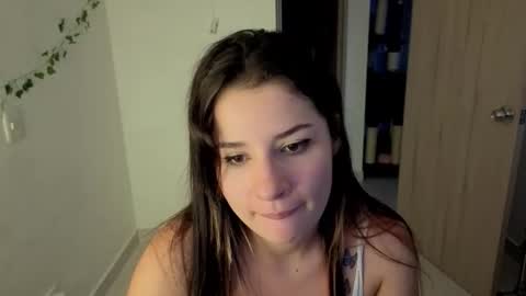 Mia adams  online show from 11/27/25, 10:34