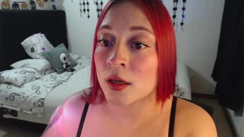 mia online show from 04/02/26, 01:25