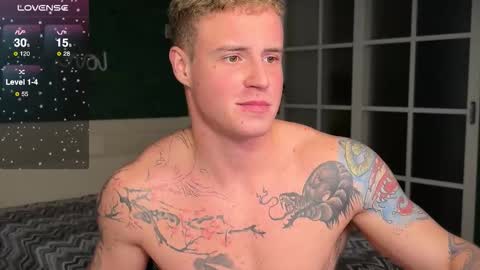 Andre and Mia online show from 11/12/25, 08:26