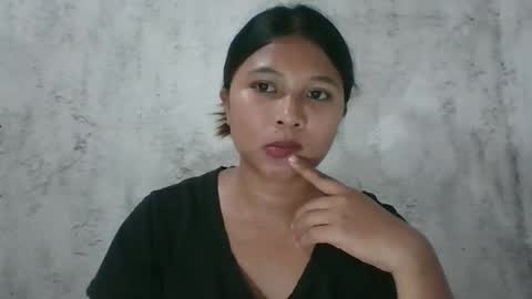 mia_bella04 online show from 09/25/25, 11:03