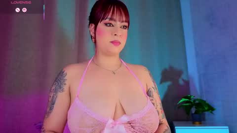   online show from 11/18/25, 03:34