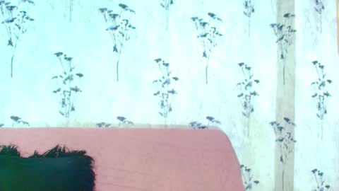 Mia  online show from 03/11/25, 06:19