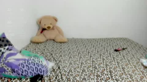 Snapshot of mia_cat18 chatting on 07/28/26, 01:56 melissa online show from 07/28/26, 01:56
