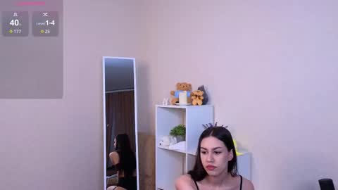 U can call me Angel3 online show from 10/04/25, 04:38