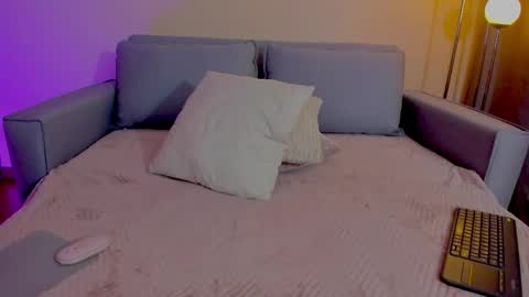 Snapshot of mia_daniellshot chatting on 02/28/26, 02:51 Sarah Luna online show from 02/28/26, 02:51