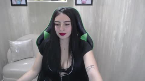 Mia  online show from 07/30/26, 04:17