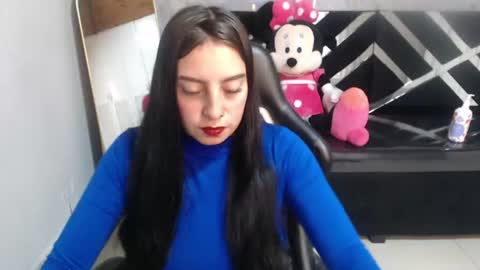 Mia  online show from 08/01/26, 01:21