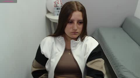 Mia online show from 01/27/25, 12:58