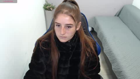 Mia online show from 12/15/25, 02:10