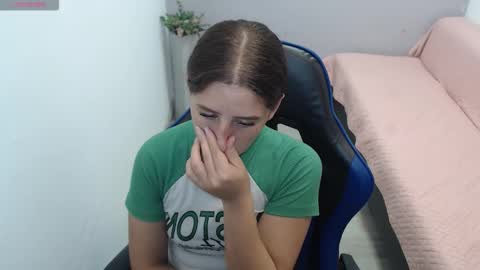 Snapshot of mia_diaz1 chatting on 02/18/26, 01:51 Mia online show from 02/18/26, 01:51