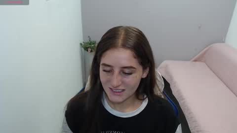 Snapshot of mia_diaz1 chatting on 02/26/26, 02:27 Mia online show from 02/26/26, 02:27