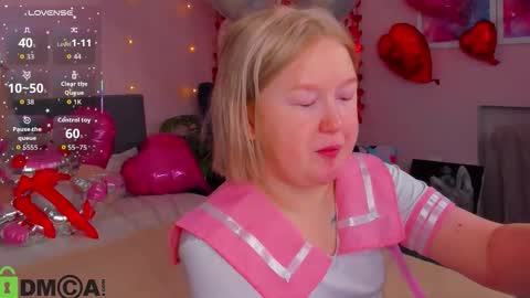 Mia online show from 02/17/26, 02:08