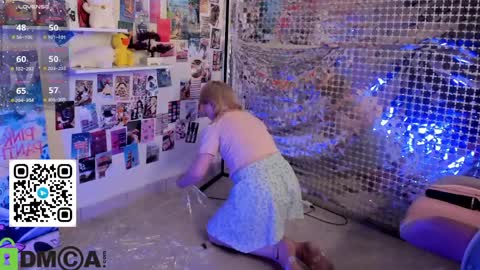 Mia online show from 03/27/26, 08:26