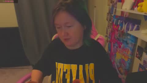 Snapshot of mia_ferd chatting on 07/18/26, 03:00 Mia online show from 07/18/26, 03:00