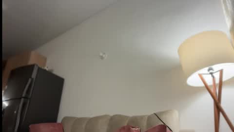 mia_ferrer777 online show from 03/05/26, 11:34