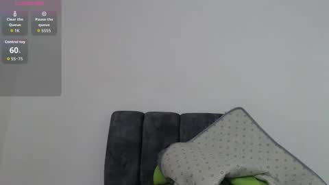 M I A online show from 11/17/25, 11:49