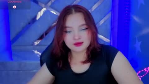 Snapshot of mia_foster_t chatting on 06/03/26, 03:06 Mia online show from 06/03/26, 03:06