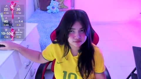 mia online show from 07/08/26, 02:27