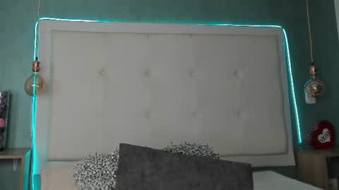 Snapshot of mia_gomez52 chatting on 07/24/26, 12:36 mia online show from 07/24/26, 12:36