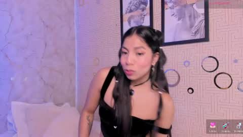 Mia online show from 06/18/26, 03:49