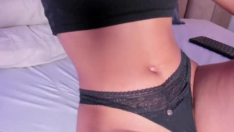  I am Mia  online show from 03/12/25, 01:51