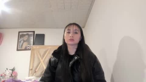 mia kaneee online show from 10/01/25, 01:33
