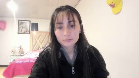 mia kaneee online show from 10/09/25, 12:19