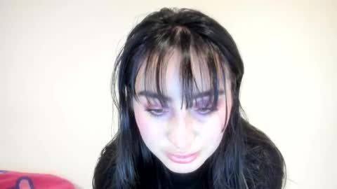 mia kaneee online show from 11/24/25, 11:04