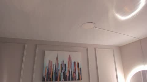 Mia online show from 11/02/25, 02:36