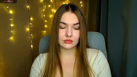 mia_lemm online show from 10/20/25, 08:59
